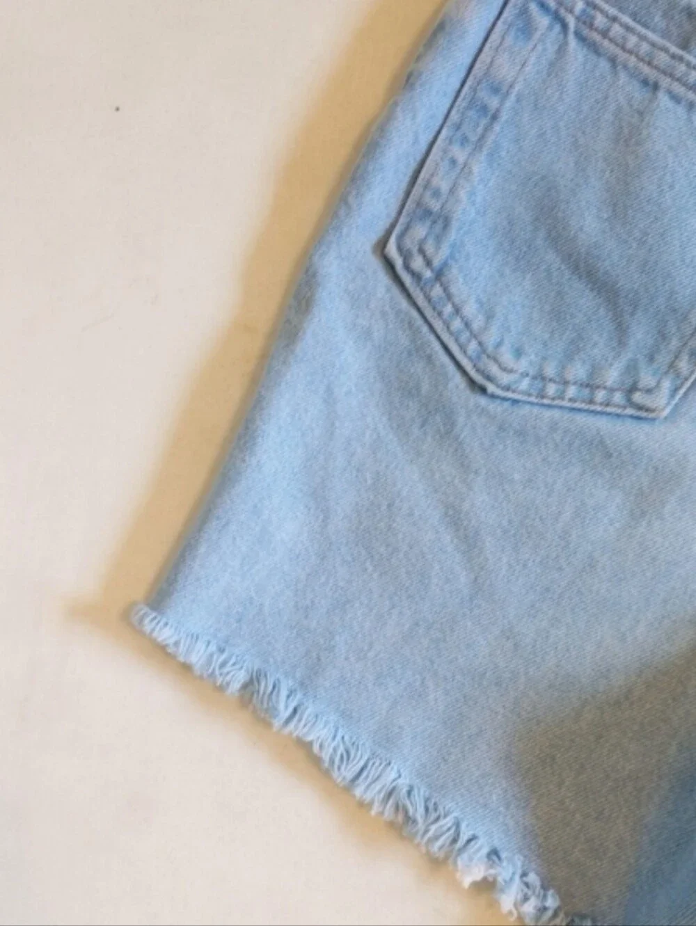 Faded Glory vintage 1990s rigid denim 100% cotton high-waisted light wash shorts